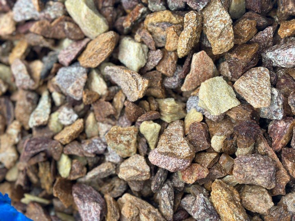 Златолит персиковый декоративная каменная крошка купить в Сахалинской области