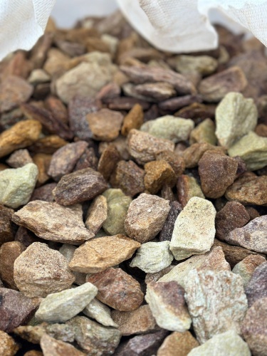 Златолит персиковый декоративная каменная крошка купить в Сахалинской области