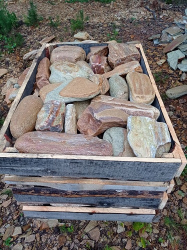 Златолит жёлтый, жёлто-зелёный глыбки и валуны для ланшафтного дизайна купить в Сахалинской области