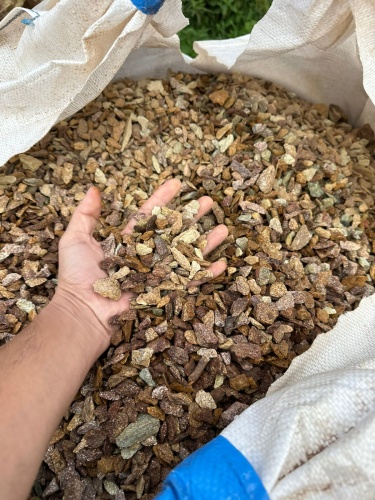 Златолит персиковый декоративная каменная крошка купить в Сахалинской области